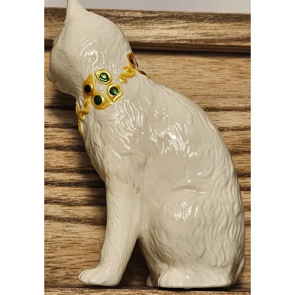 Cat Kitten Figurine Beautiful Multi Color‎ Collar Majestic Ceramic Hand Painted